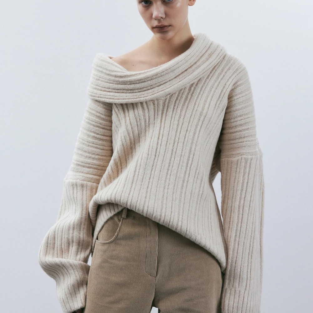 Source Unknown BECCA off shoulder KNIT PULLOVER, BIRCH